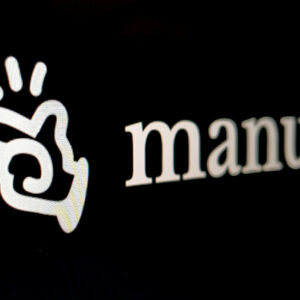 Logo de Manus, une intelligence artificielle nouvelle génération conçue pour rédiger, structurer et personnaliser le contenu professionnel